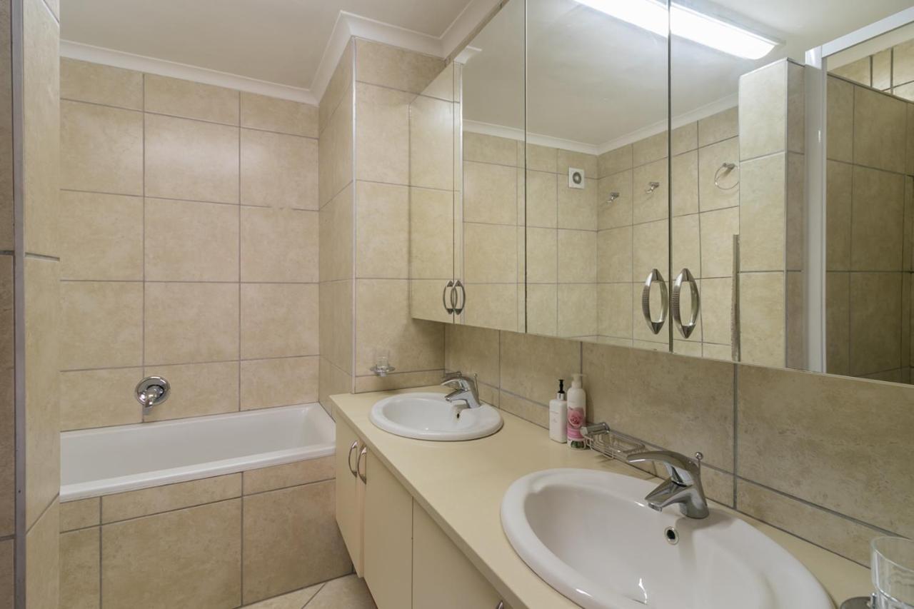 Laguna Grove 10 كنيسنا المظهر الخارجي الصورة
